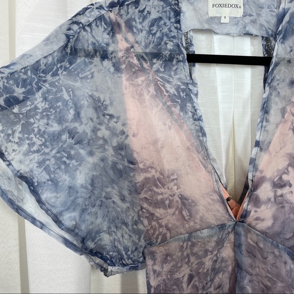 Foxiedox maxi dress with low neck - Picture 2 of 12